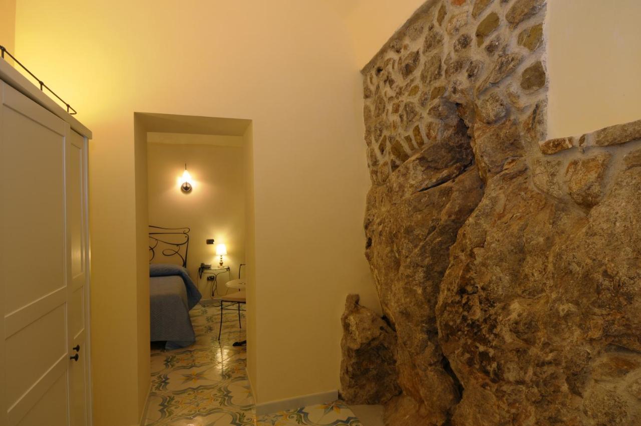 Terrazza Di Rosa - Sea View Villa Praiano Eksteriør billede